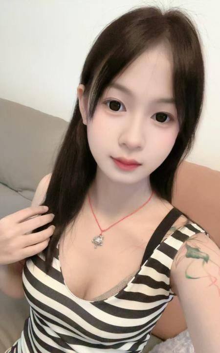 江岸小嫩妹超粉