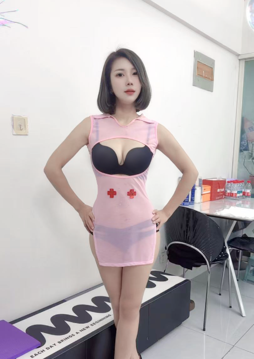 双飞大战小姐姐