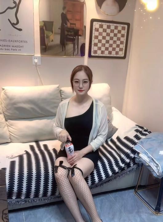 迷人的小骚骚