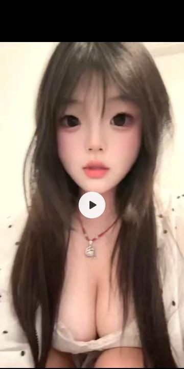 E杯巨乳天然白虎嫩妹