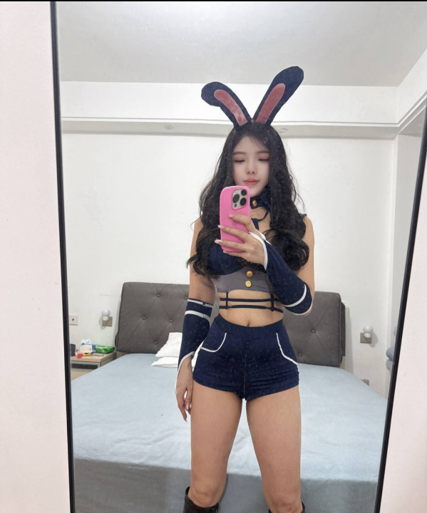 江阴Luna台湾妹妹