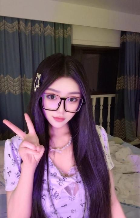 性感诱惑小女友