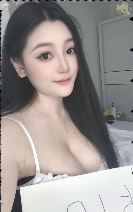 大胸妹在成华