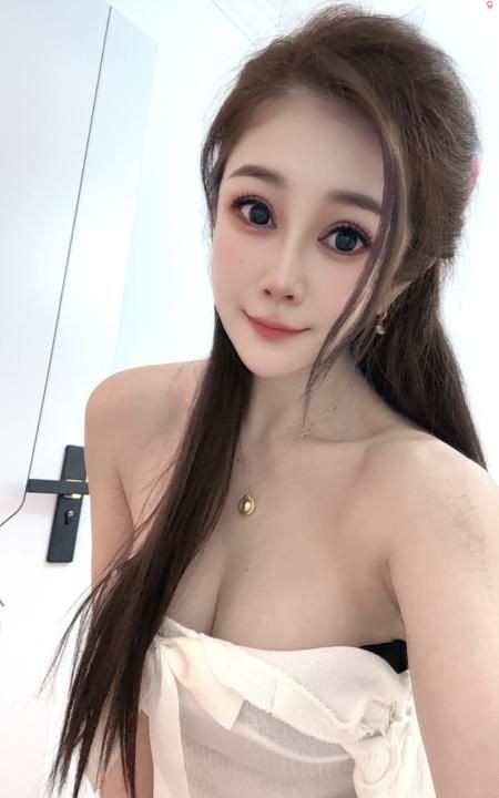 高颜值甜美风御姐