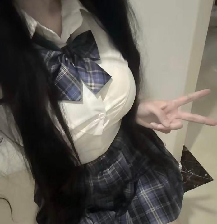江岸JK小妹零零后