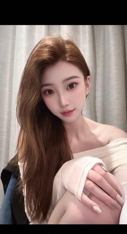刚下海19岁高颜嫩妹