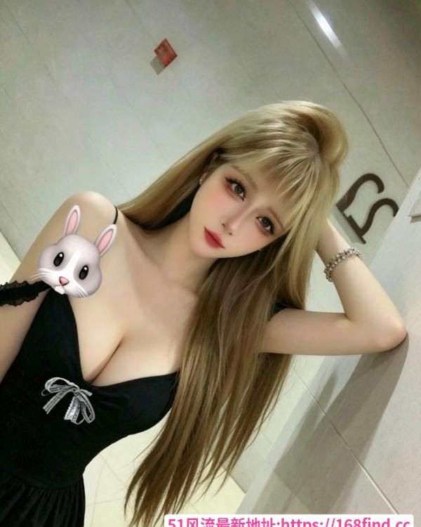 欧美范美乳卡戴珊