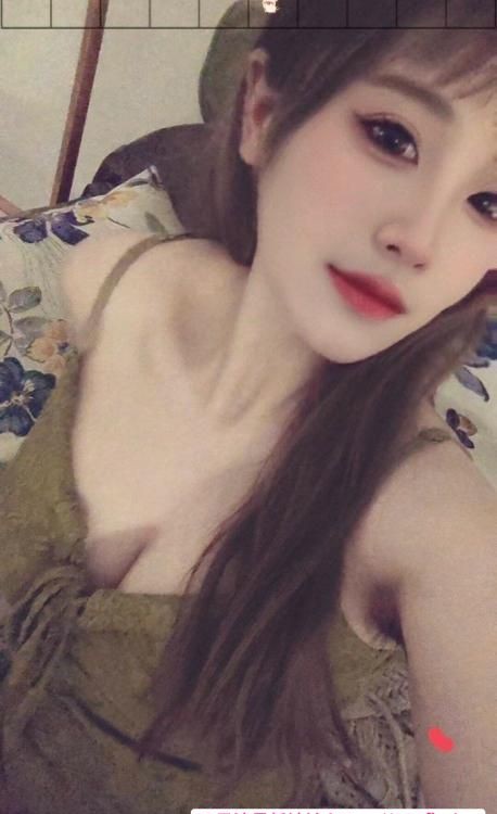 高颜值身材好兼职大米