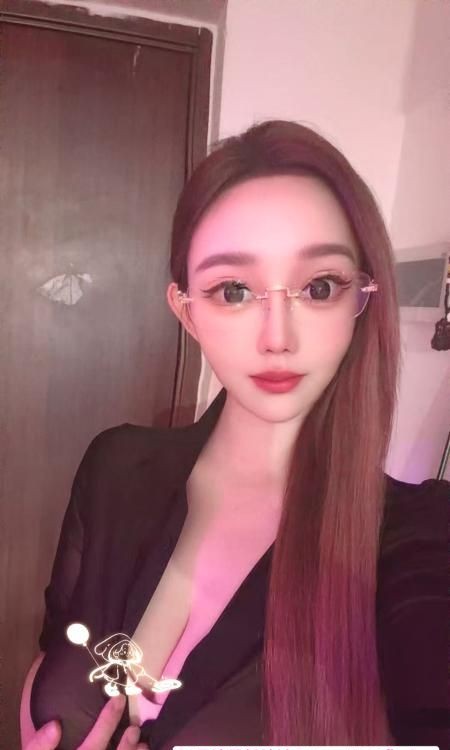 河东肛交丰满沐沐