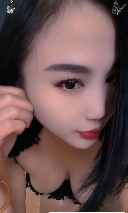 青湖骚姐毒龙波波