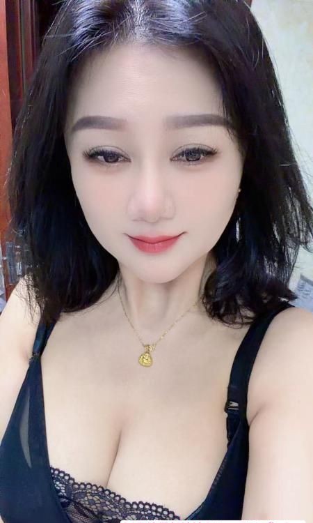 贵阳奶香骚情人素素