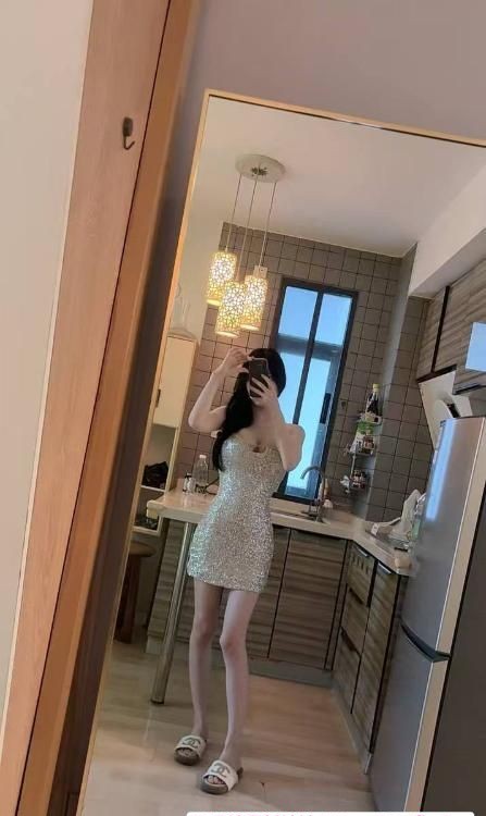 天河性感大E奶林妙妙