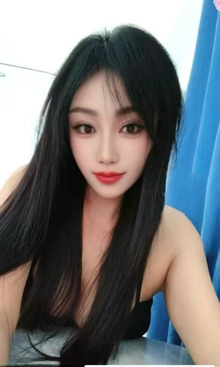 性感妩媚火辣少妇