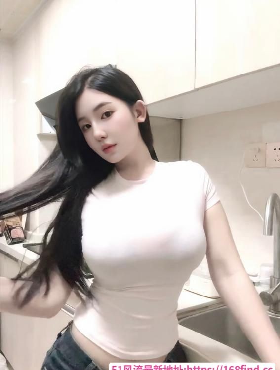 美乳翘臀娜娜