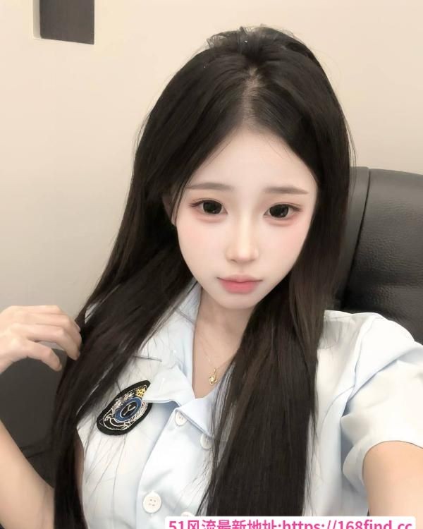 很嫩的精神小妹