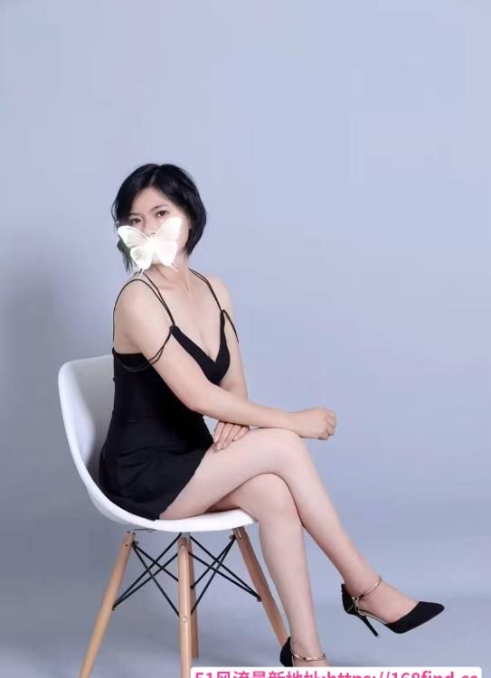 大D奶肥臀气质反差