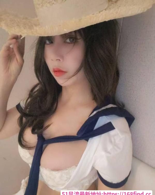 制服黑丝嫩妹