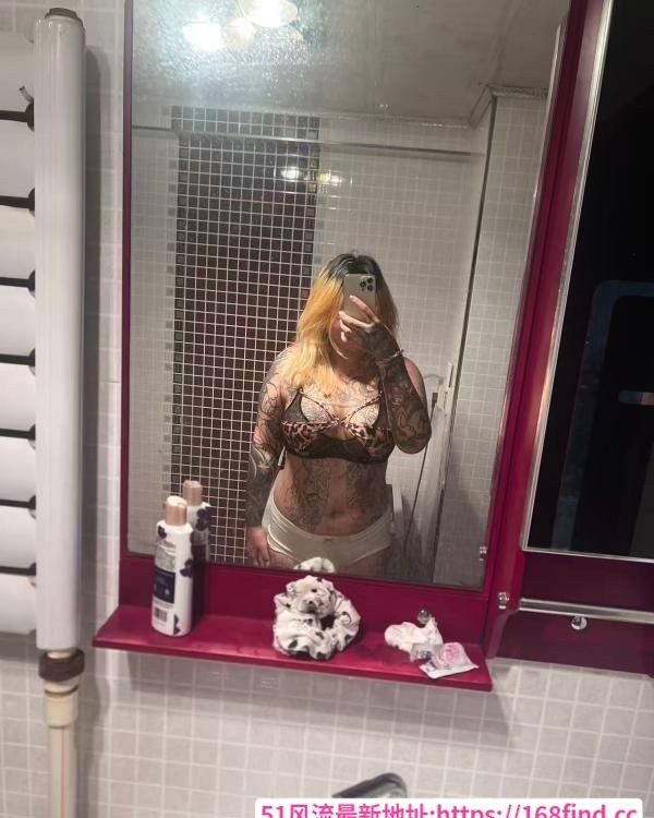 浑南纹身小妹