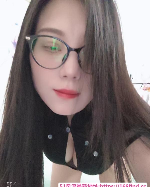 白云大奶美御姐