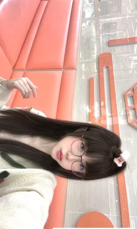 萝莉小丸子姐姐