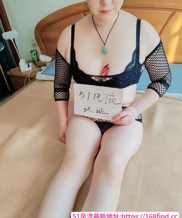 拱墅三通大臀熟女