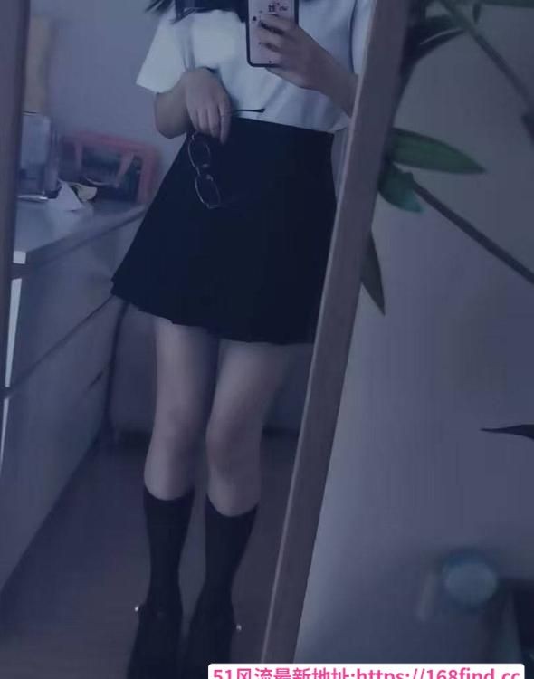 年轻性价比嫩妹