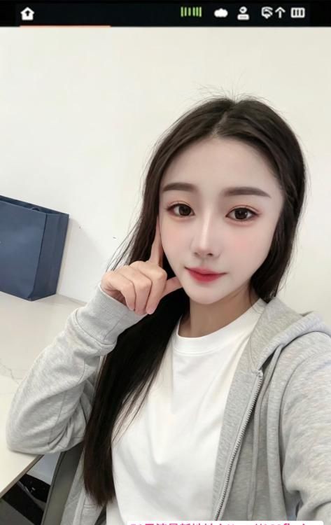 娇小型少妇美美老师