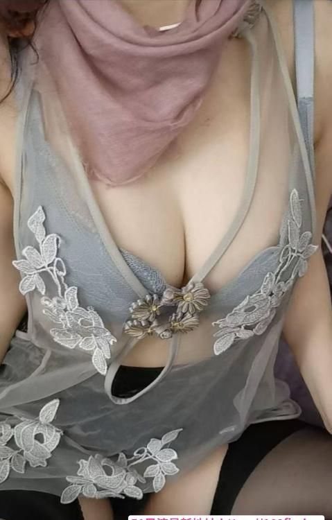 三通舌精
