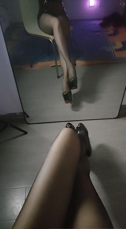 女王调教SM丝足