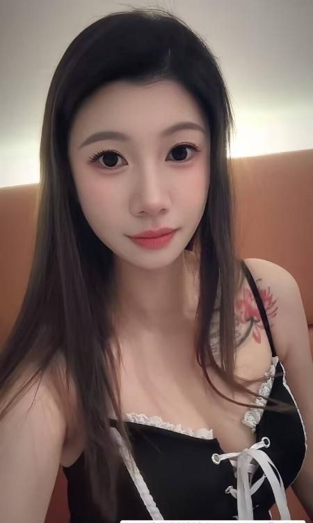 邻家女友感骚妹子