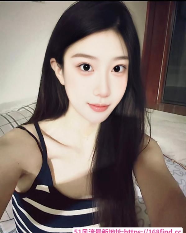 在校兼职大长腿美女