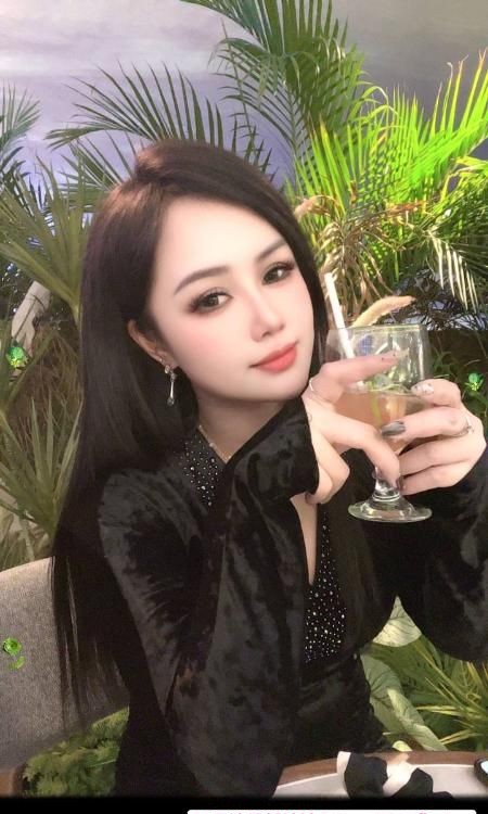 回锅桂城肥臀丰乳少妇