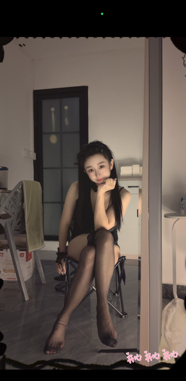 天河童颜巨乳