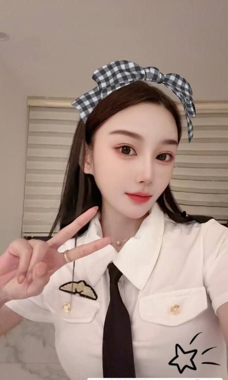 一线天御姐