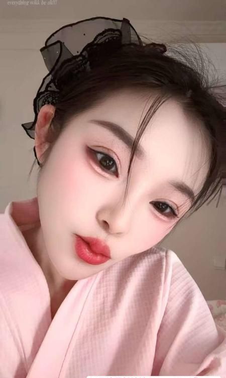 偷吃小荡妇水磨服务