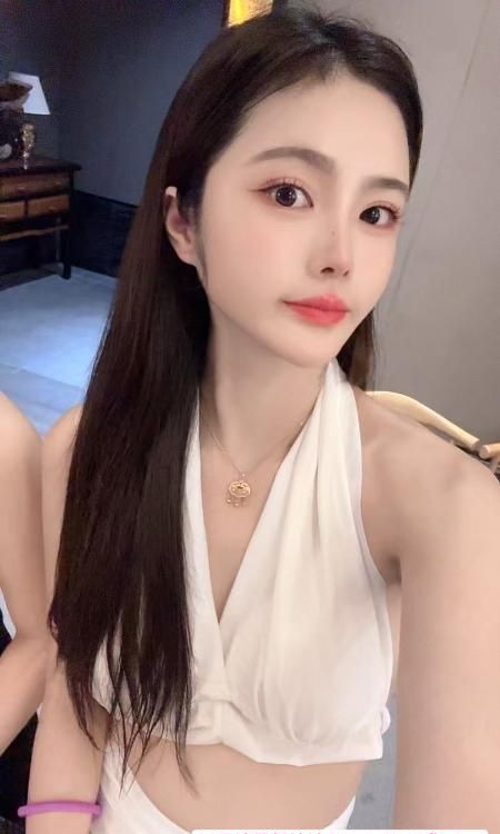 高质感服务系御姐