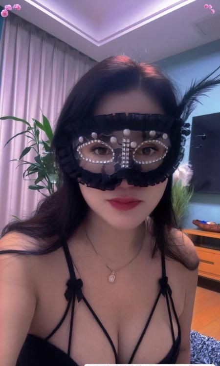 情趣大奶美少妇