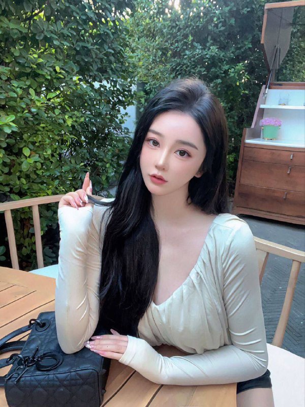贺州