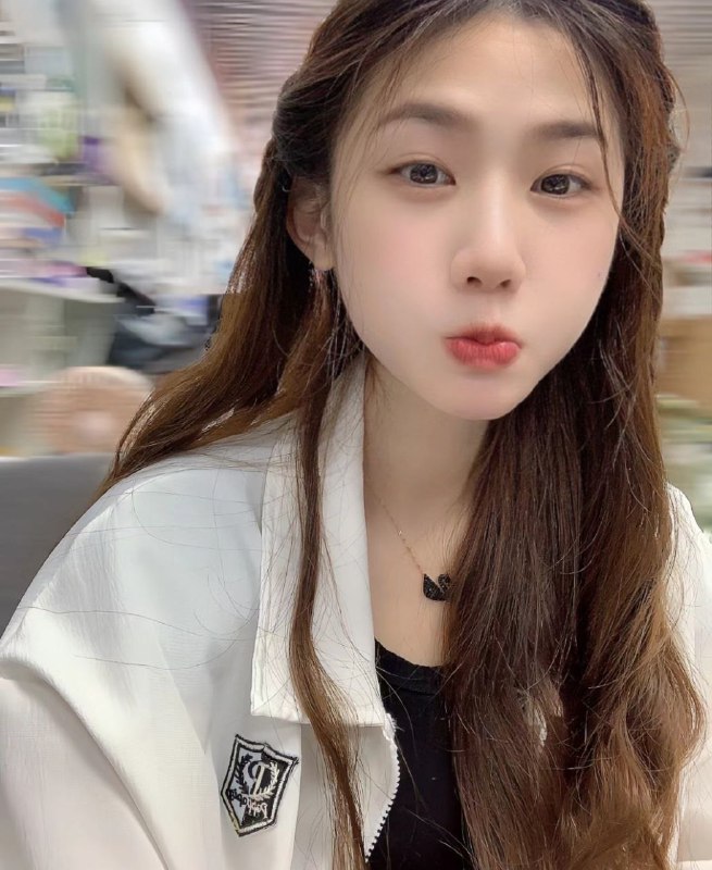 美女