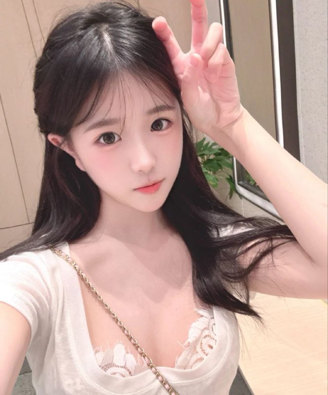 美女