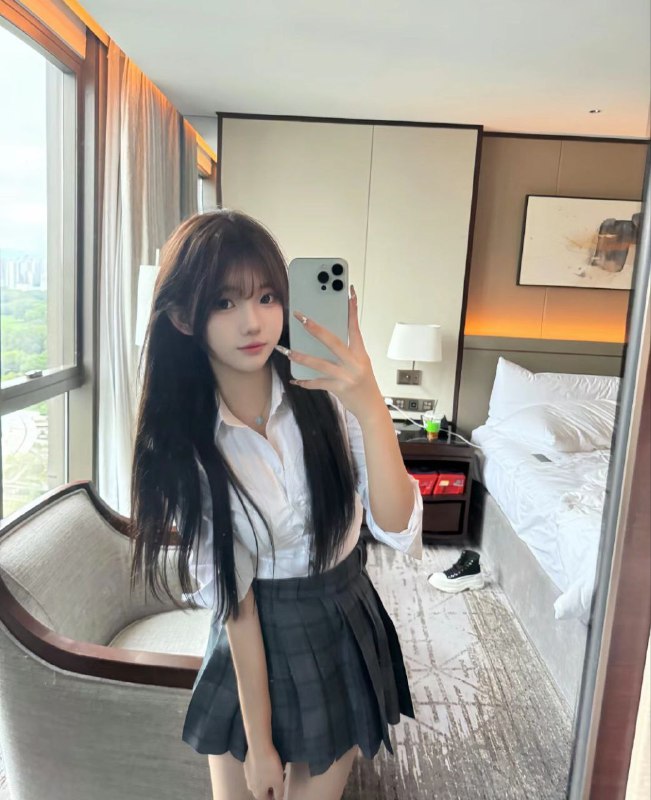 美女