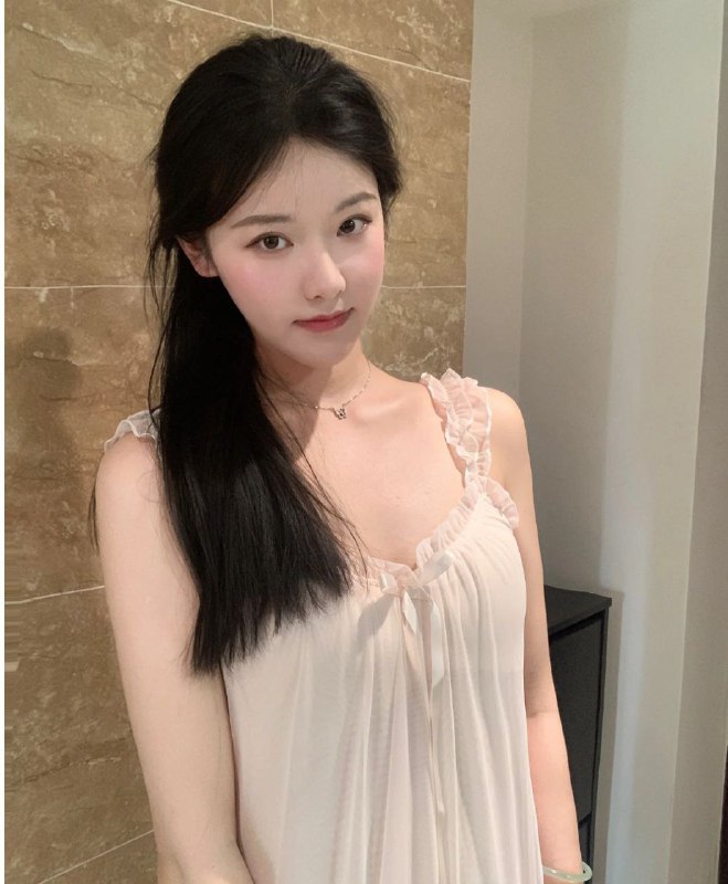 美女