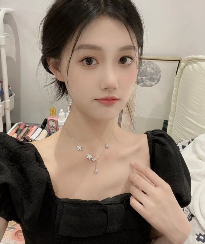 美女
