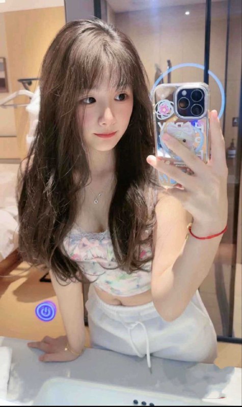 美女