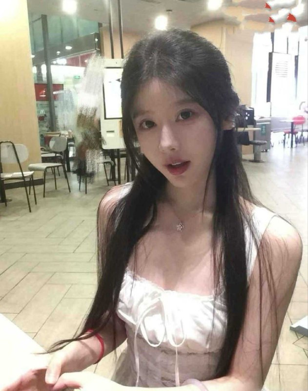 美女