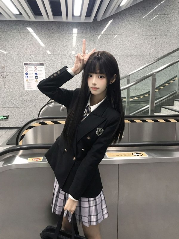 吕梁